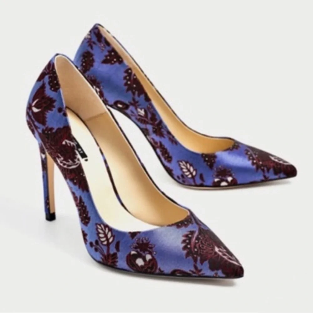 Zara blue & burgundy floral jacquard pointed toe stiletto pumps - size 7 (37) - Picture 3 of 11